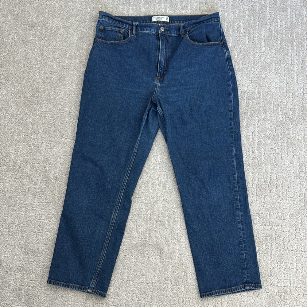 Abercrombie & Fitch “Ankle Straight Ultra High Rise” jeans denim medium wash - Picture 2 of 7